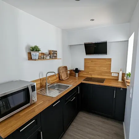 Hochstein アパート メンディグ